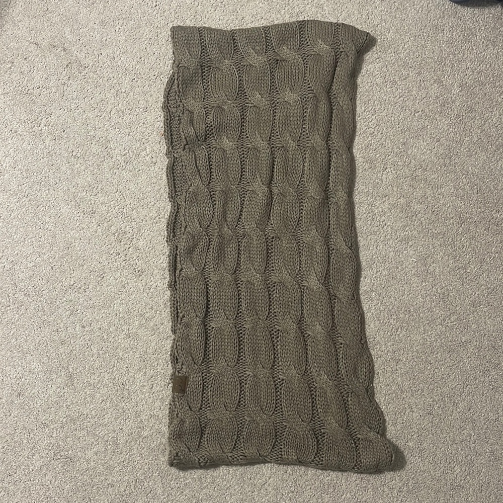 CC womens infinity scarf